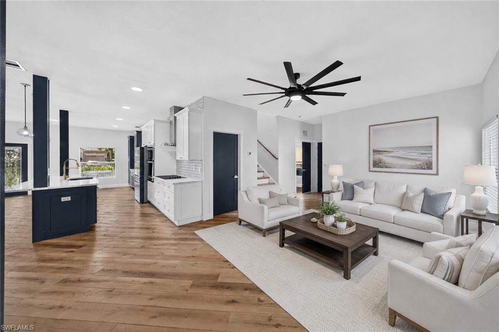 MAGNOLIA LAKES - Residential
