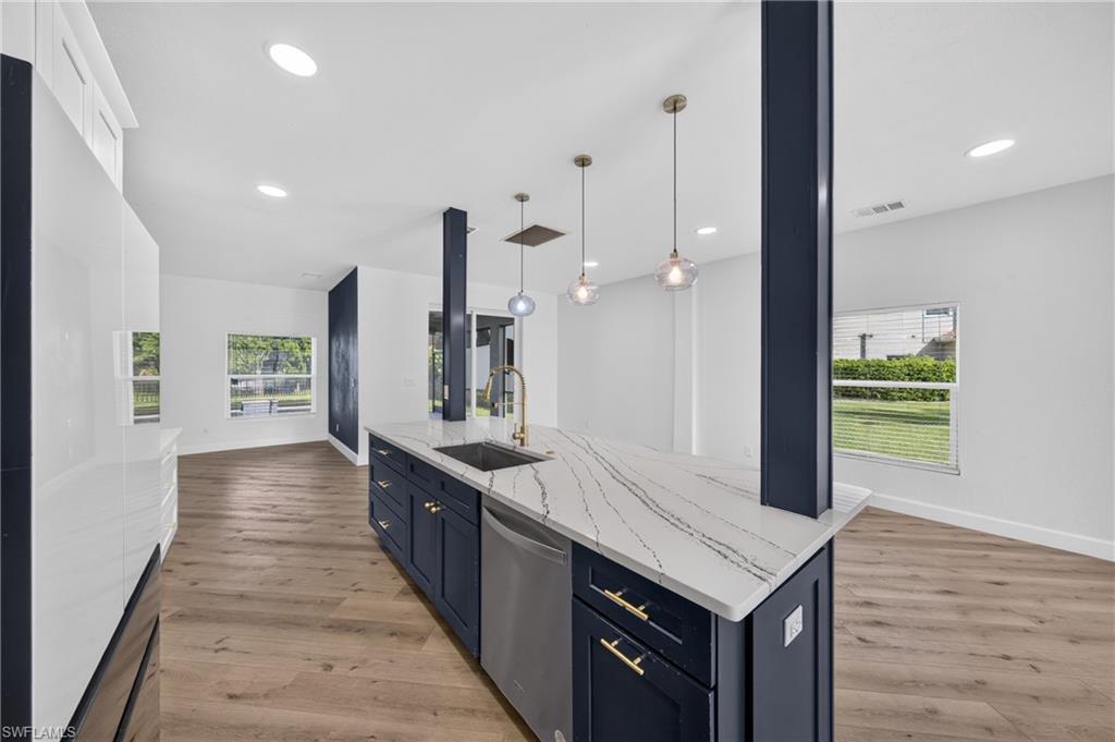MAGNOLIA LAKES - Residential