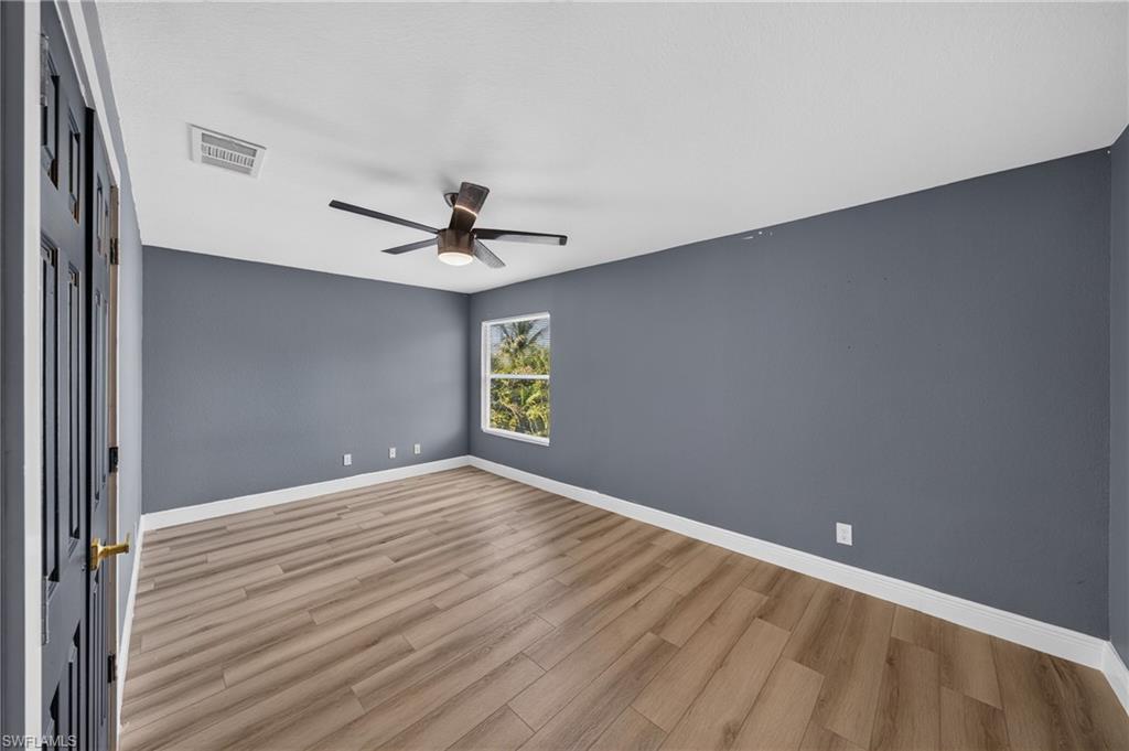 MAGNOLIA LAKES - Residential