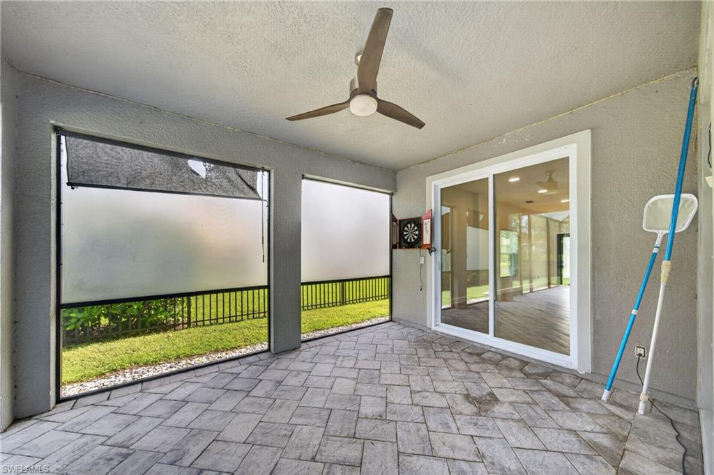MAGNOLIA LAKES - Residential