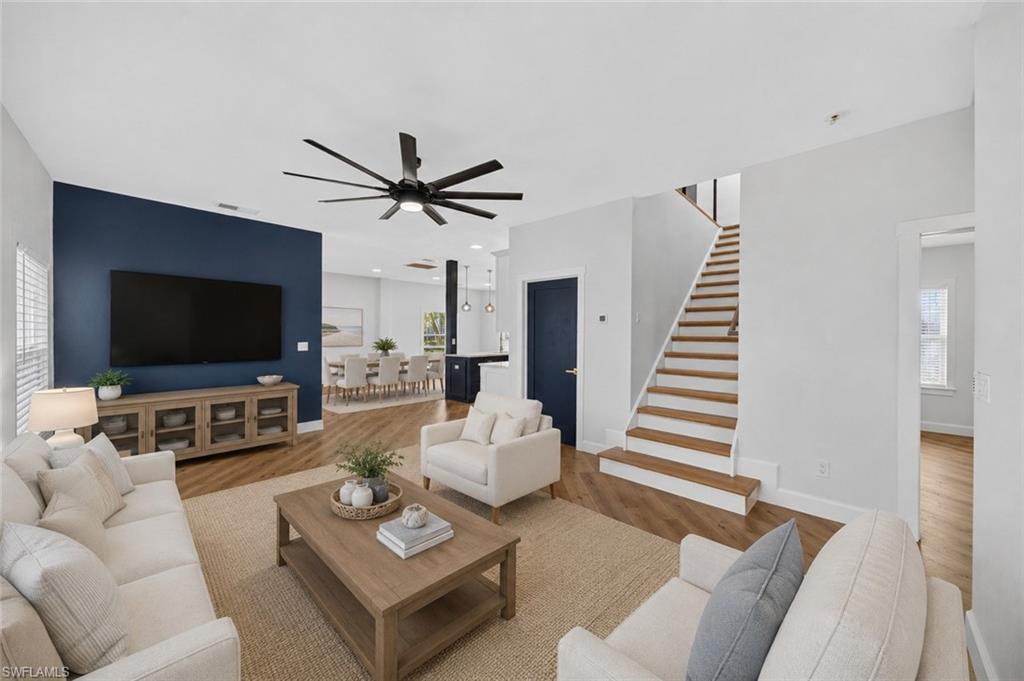 MAGNOLIA LAKES - Residential