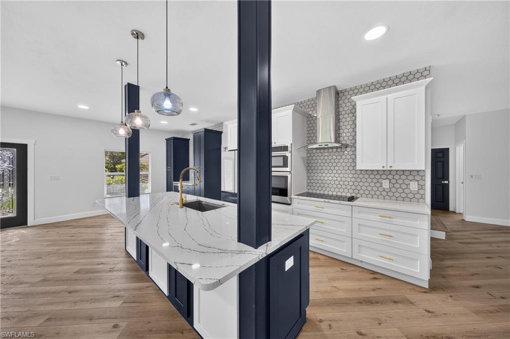 MAGNOLIA LAKES - Residential