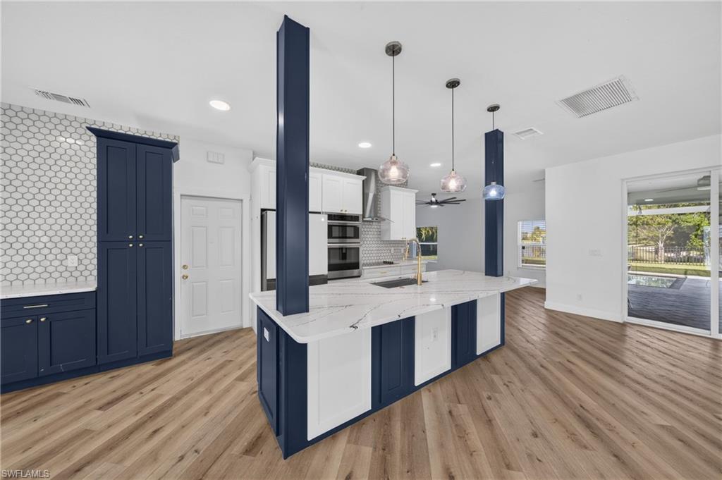 MAGNOLIA LAKES - Residential