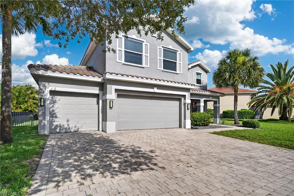 MAGNOLIA LAKES - Residential