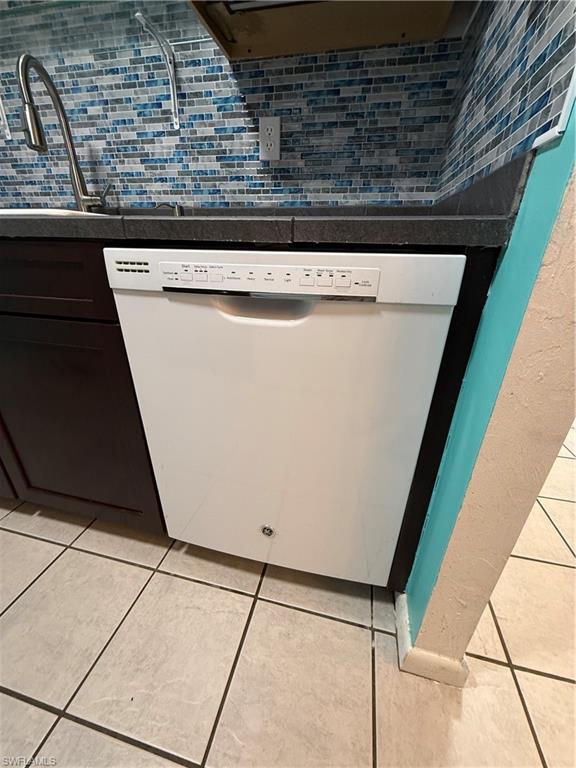 SEMINOLE GARDEN APARTMENTS - Residential