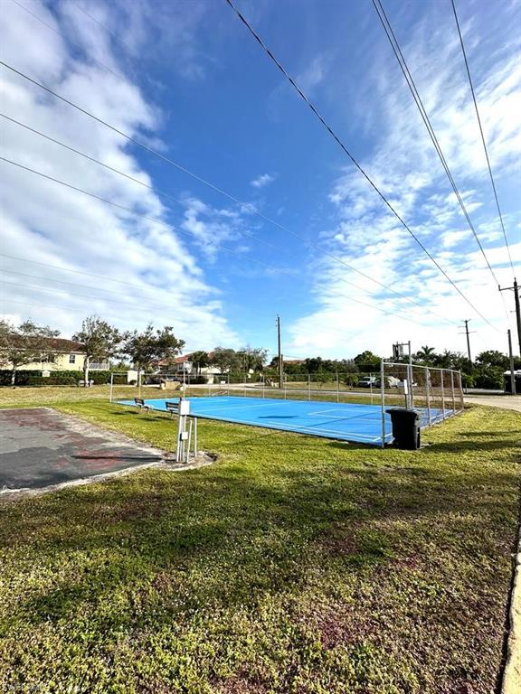RIVERWALK COVE - Residential Lease