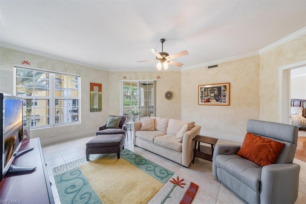 THE RESIDENCES AT LA PIAZZA - Residential Lease