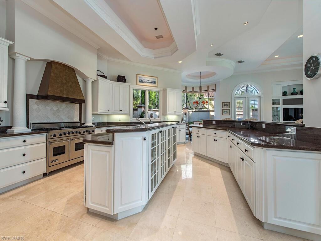 ESTATES AT BAY COLONY GOLF CLUB - Residential