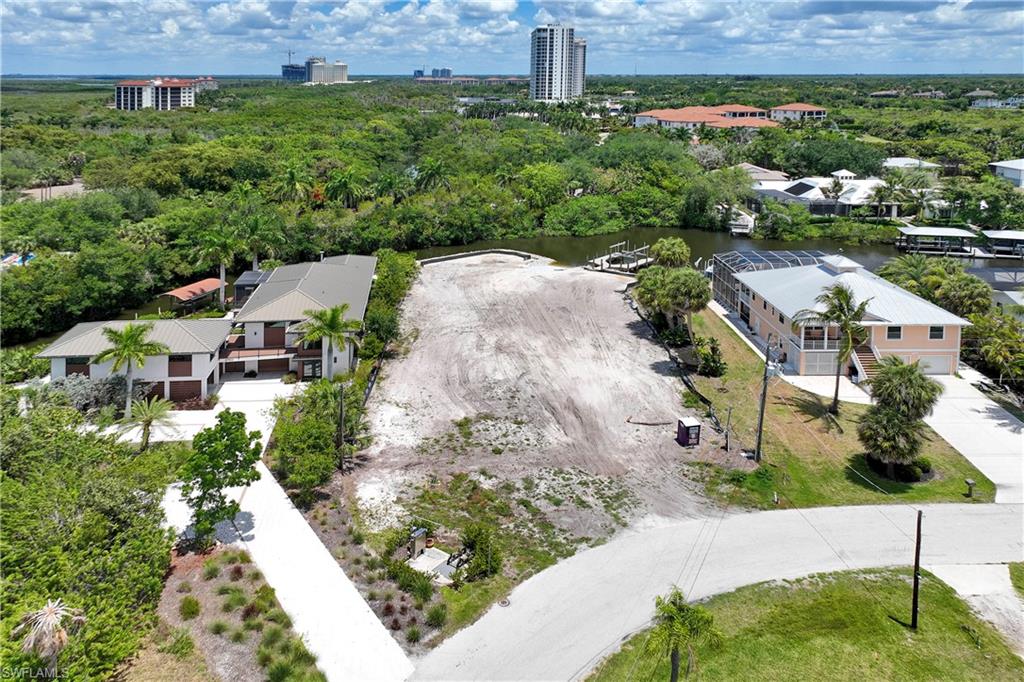 SPRING CREEK ESTATES - Land