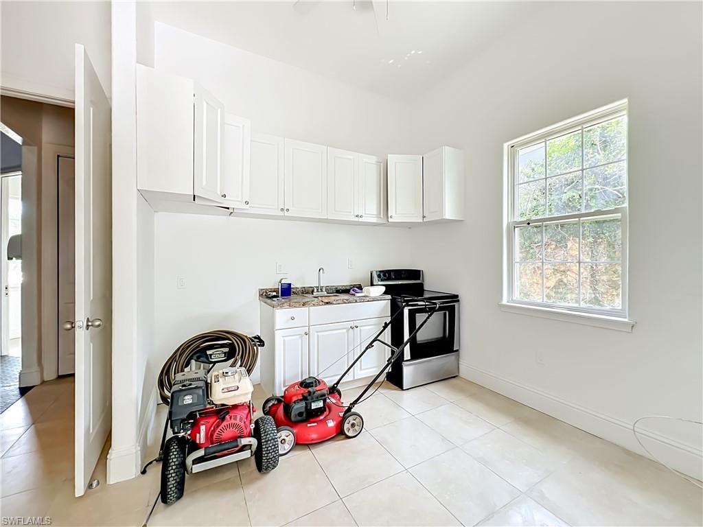 ACREAGE HEADER - Residential