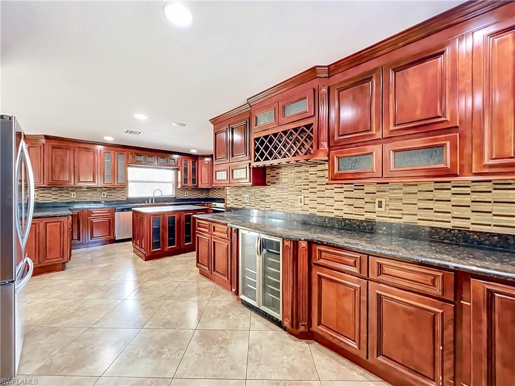 ACREAGE HEADER - Residential
