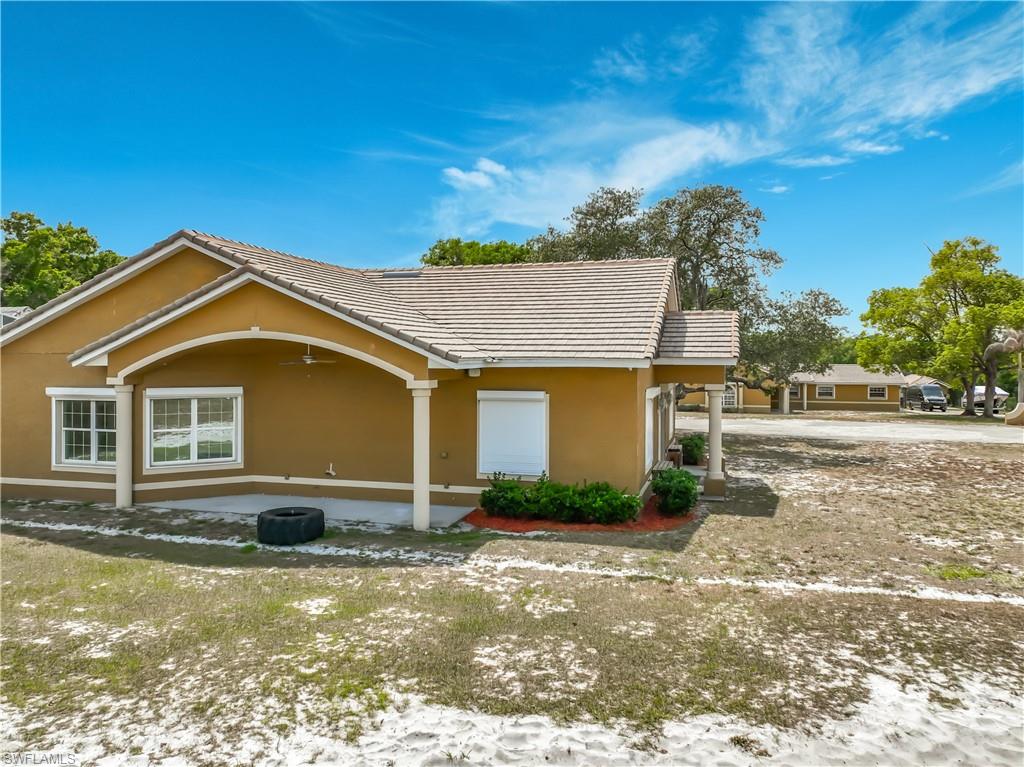 ACREAGE HEADER - Residential