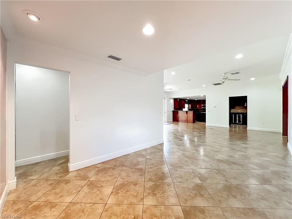 ACREAGE HEADER - Residential