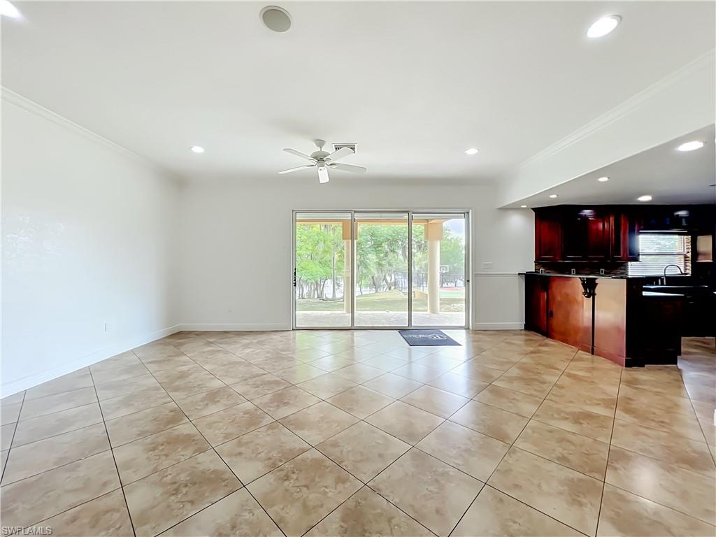 ACREAGE HEADER - Residential