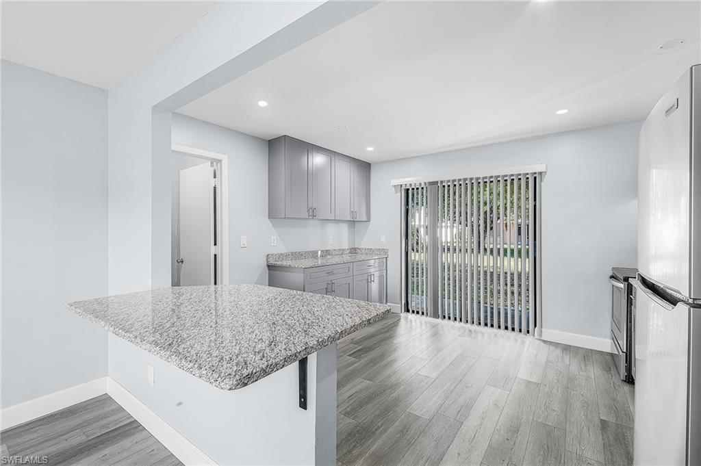 CAPE CORAL - Residential Income