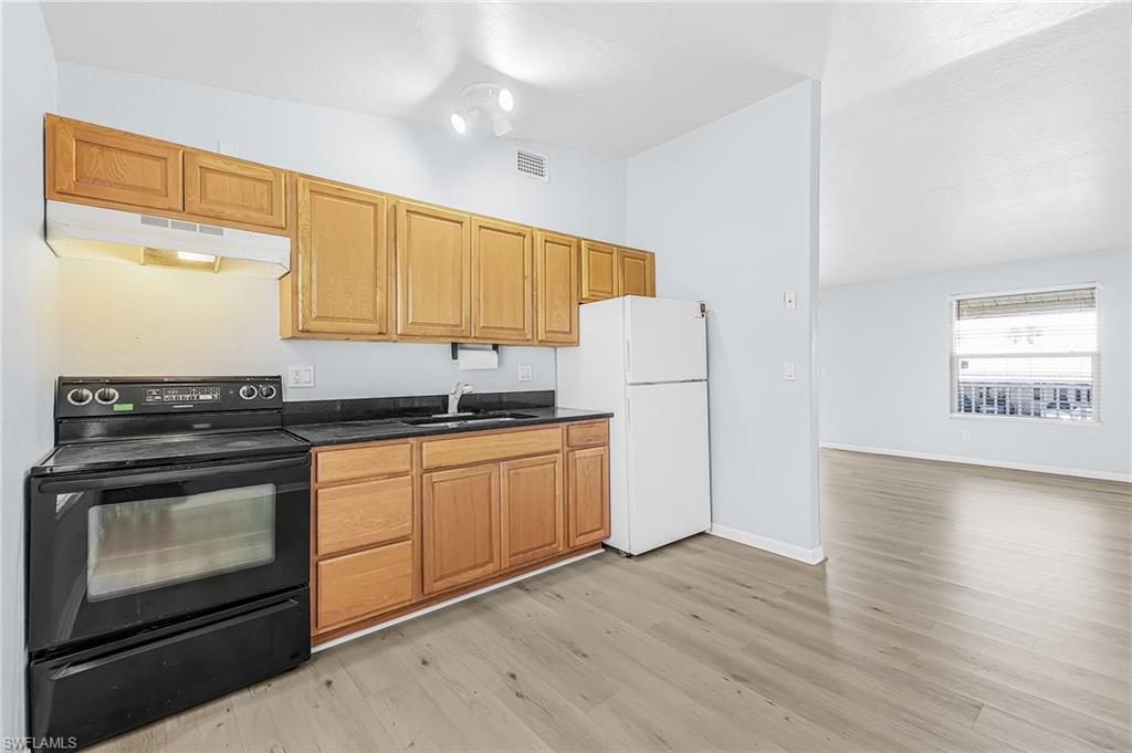 CAPE CORAL - Residential Income
