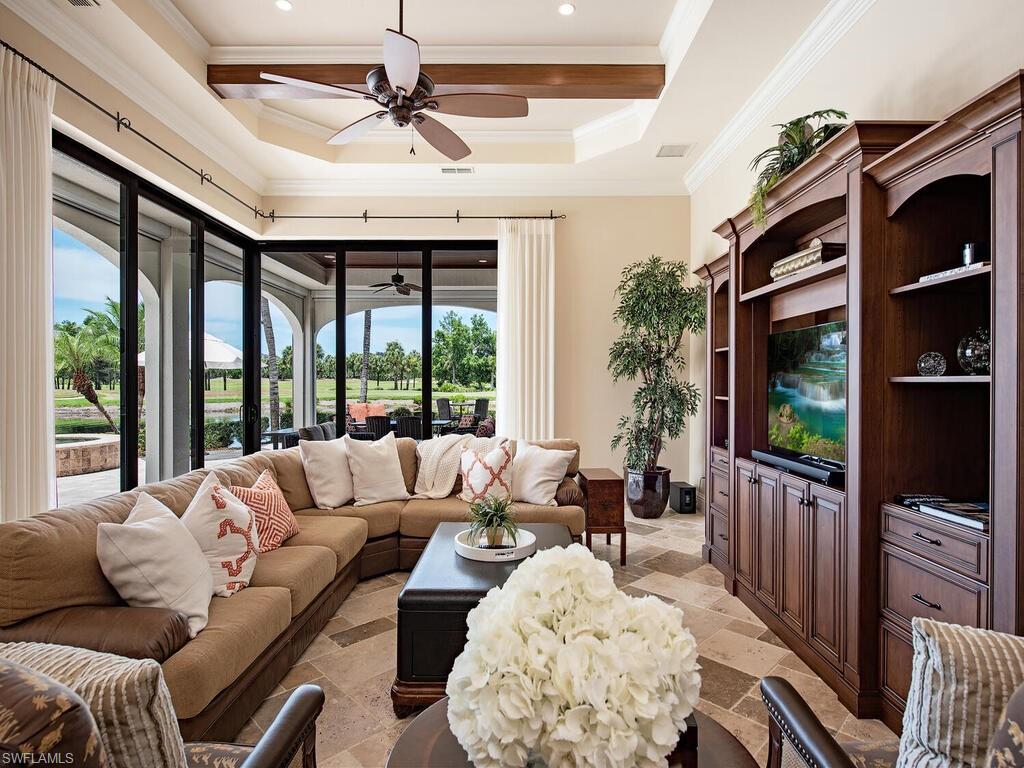 MESSINA COURT - Residential