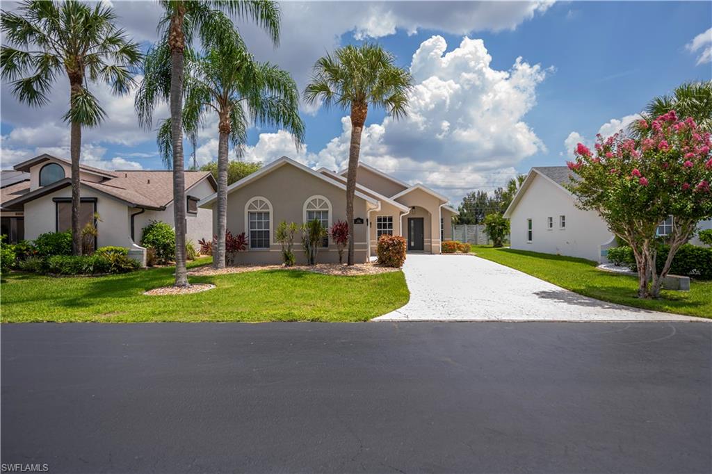 SABAL SPRINGS GOLF AND RACQUET CLUB - Residential