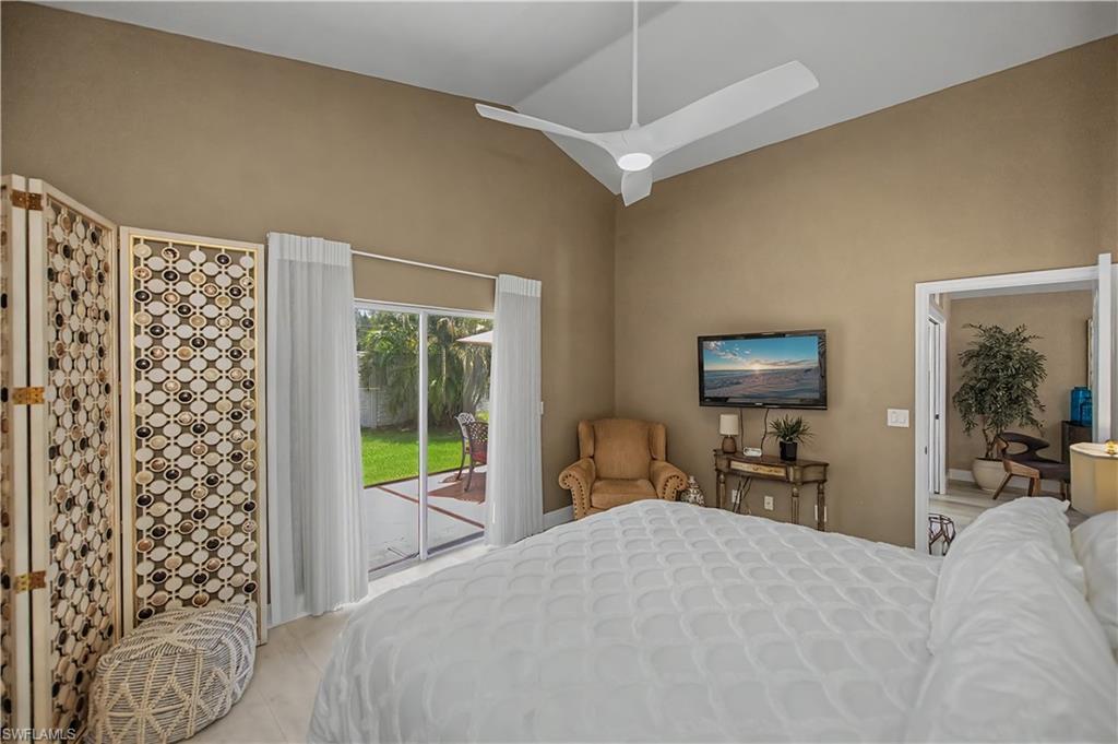 SABAL SPRINGS GOLF AND RACQUET CLUB - Residential