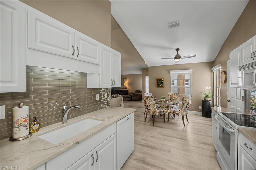 SABAL SPRINGS GOLF AND RACQUET CLUB - Residential