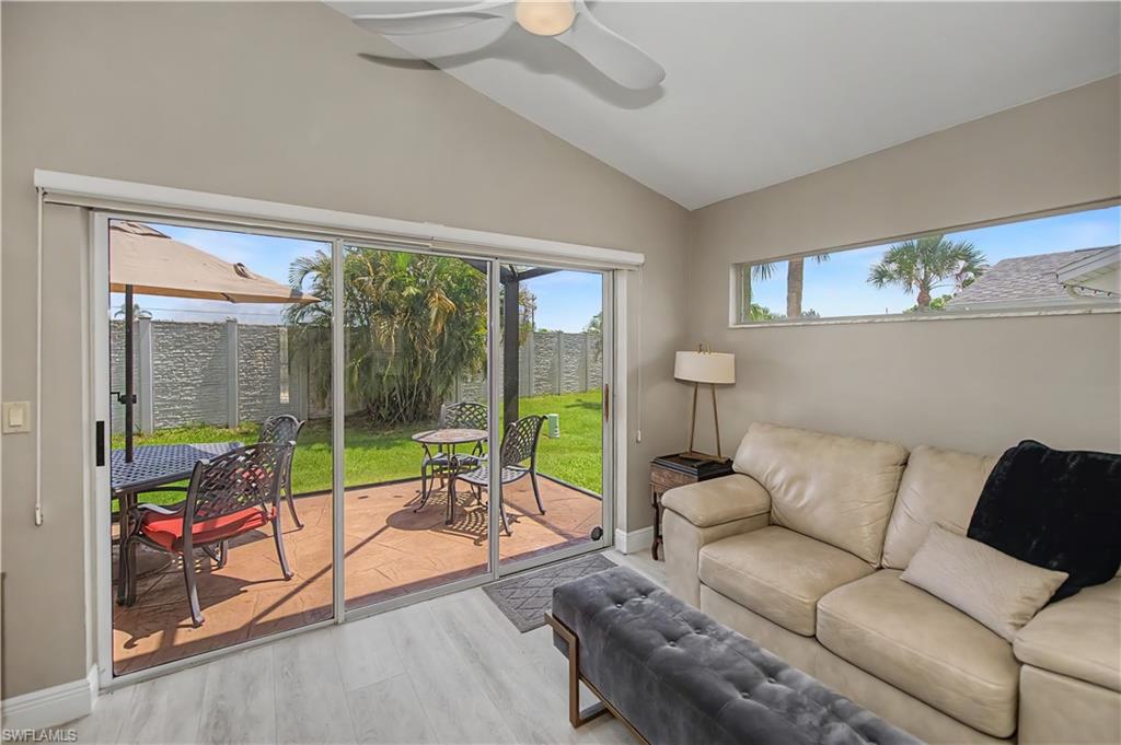 SABAL SPRINGS GOLF AND RACQUET CLUB - Residential