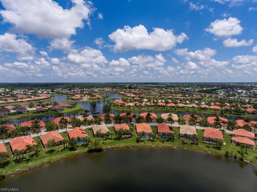 REFLECTION LAKES - Residential