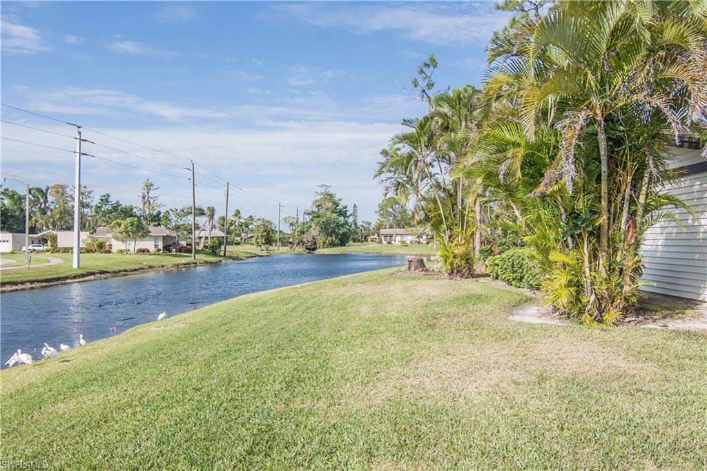 BOCA CIEGA VILLAGE - Residential