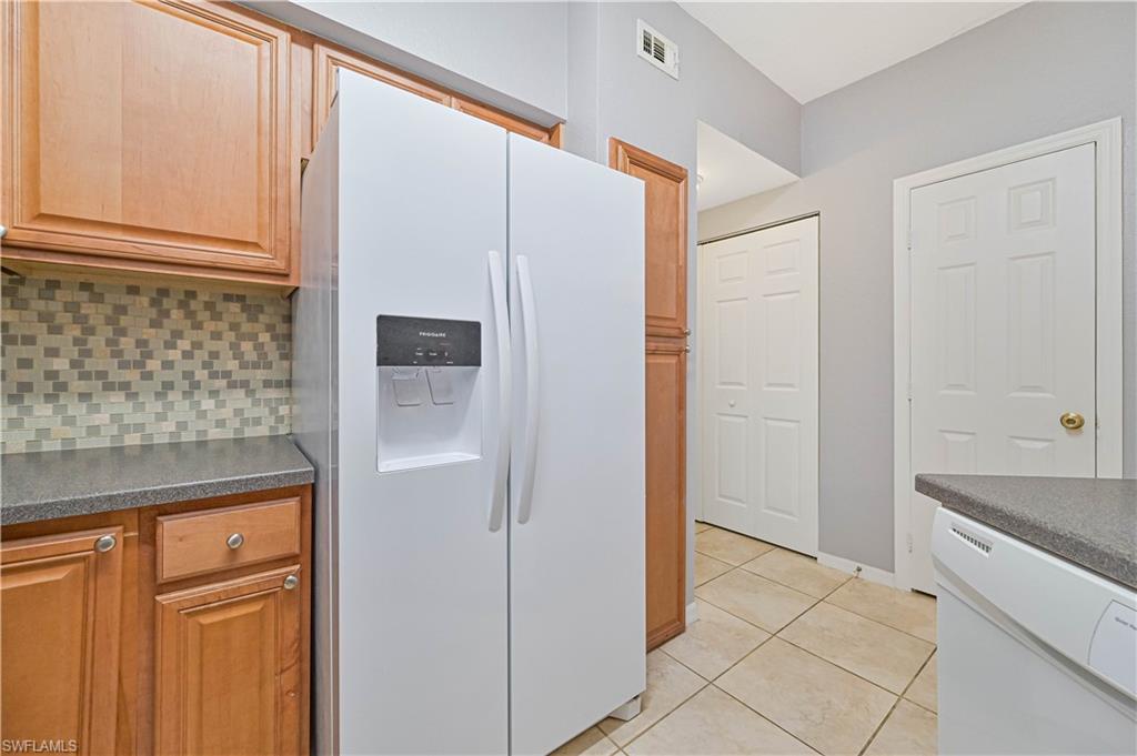 THE TIDES AT PELICAN LANDING - Residential