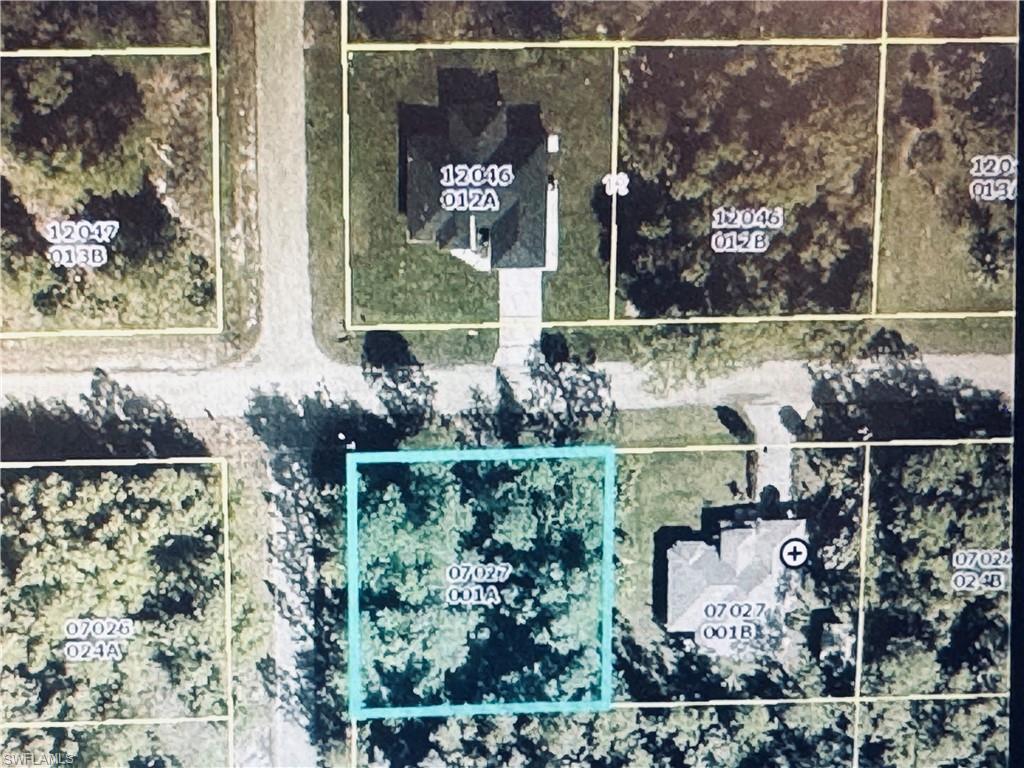 Build your dream home on this desirable quarter-acre residential lot in Lehigh Acres! This property offers an excellent opportunity for homeowners, builders, and investors. Conveniently located near schools, shopping, restaurants, medical facilities, and just minutes from Joel Blvd, SR-82, and downtown Fort Myers. Enjoy easy access to the Southwest Florida International Airport, the Boston Red Sox and Minnesota Twins Spring Training sports complexes, golf courses, parks, and beautiful Gulf Coast beaches. No HOA! Don't miss the chance to invest in one of Southwest Florida's fastest-growing communities.