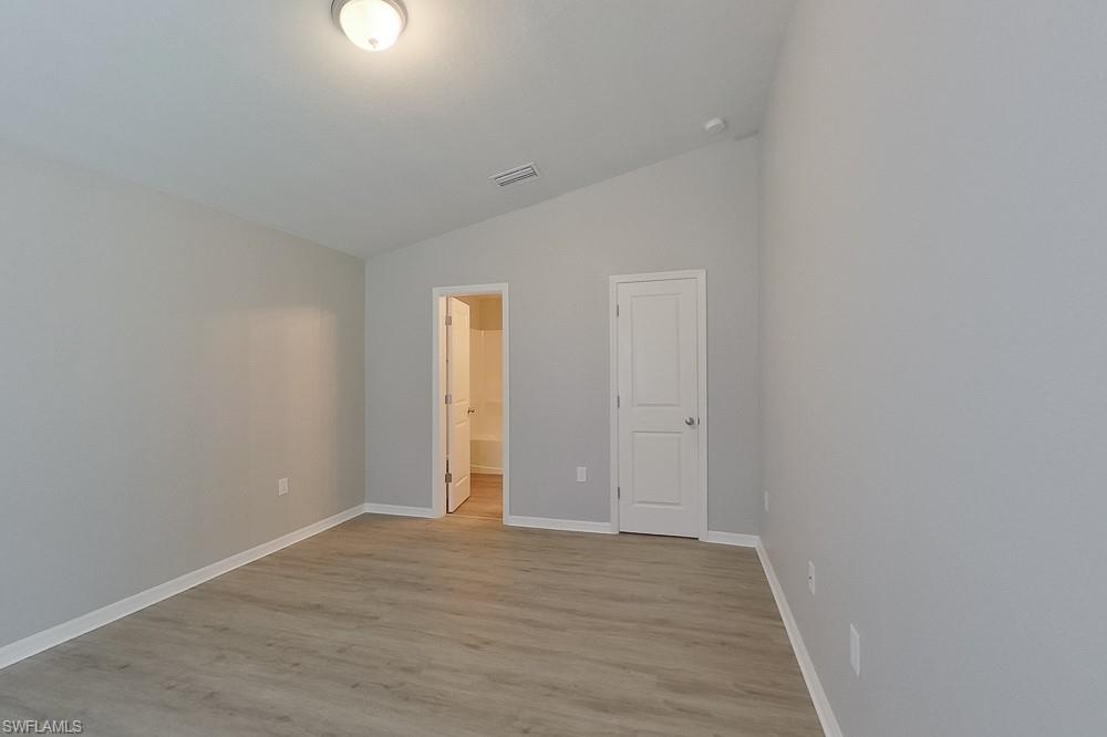 VISTANNA VILLAS - Residential Lease
