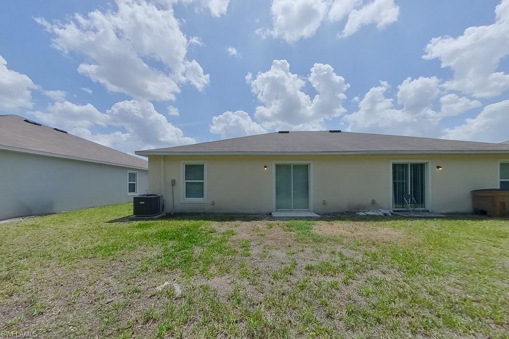 VISTANNA VILLAS - Residential Lease