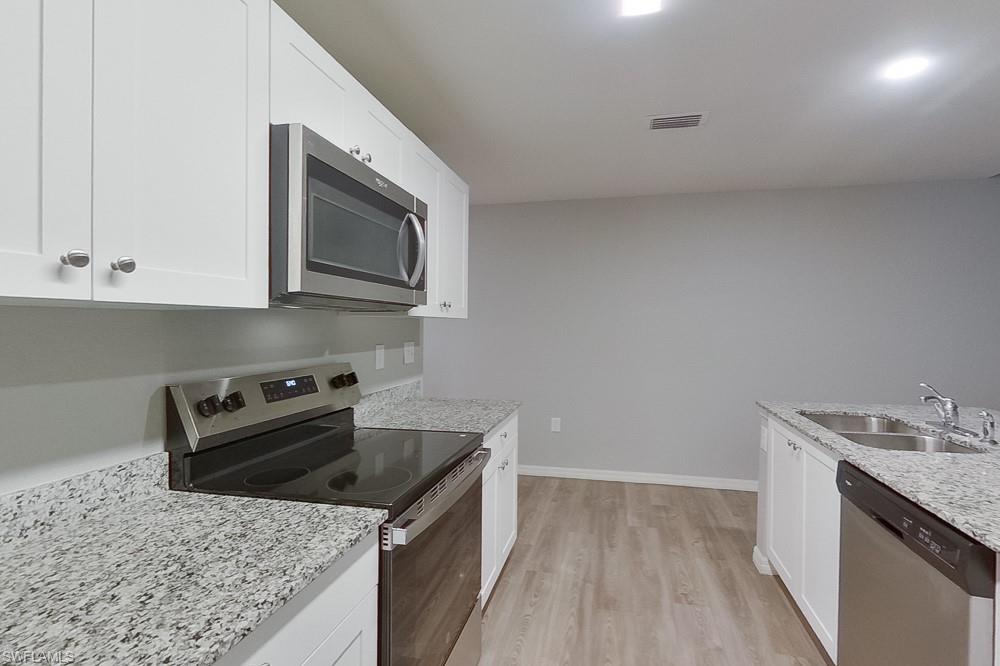 VISTANNA VILLAS - Residential Lease