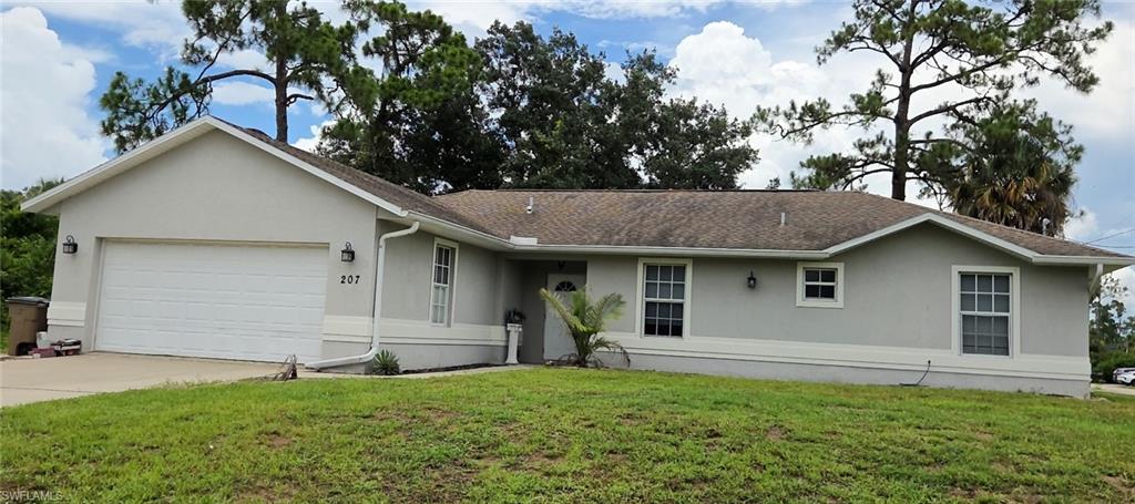 Very nice and spacious 4 bedroom, 2 bath, 2 car garage house of Richmond ave in Lehigh. To be freshly painted before new tenant. Screened lanai, on a corner lot. Owner seeks clean background with no eviction records. Verified income and verified rental history is a must. To qualify you need: - Consider moving in no later than 30 days from today’s date. - Prove income of at least $4200 a moth - Prove rental history - Pass background check (self-check thru RentSpree - $39.00) - And pay 1st month and security to move in. $3600 in total. Small dogs might be OK with prove of vaccination and pet deposit,