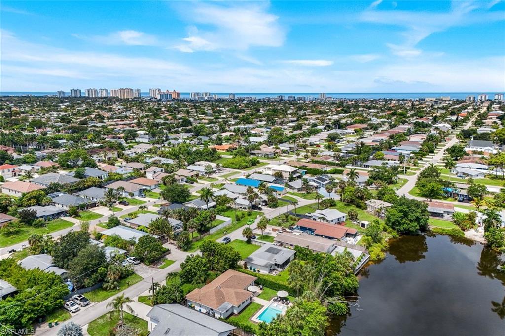 NAPLES PARK - Residential