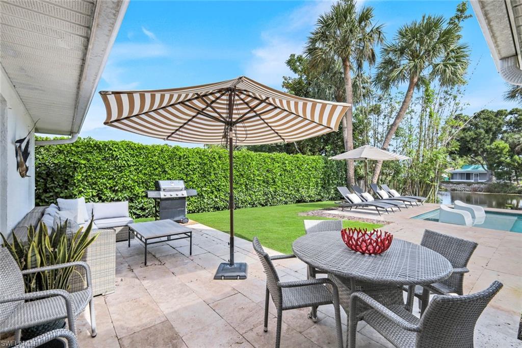 NAPLES PARK - Residential