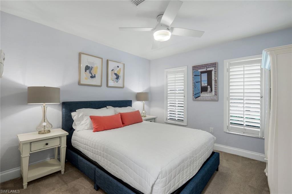 NAPLES PARK - Residential