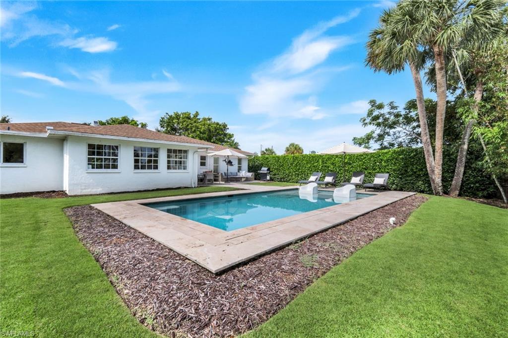 NAPLES PARK - Residential