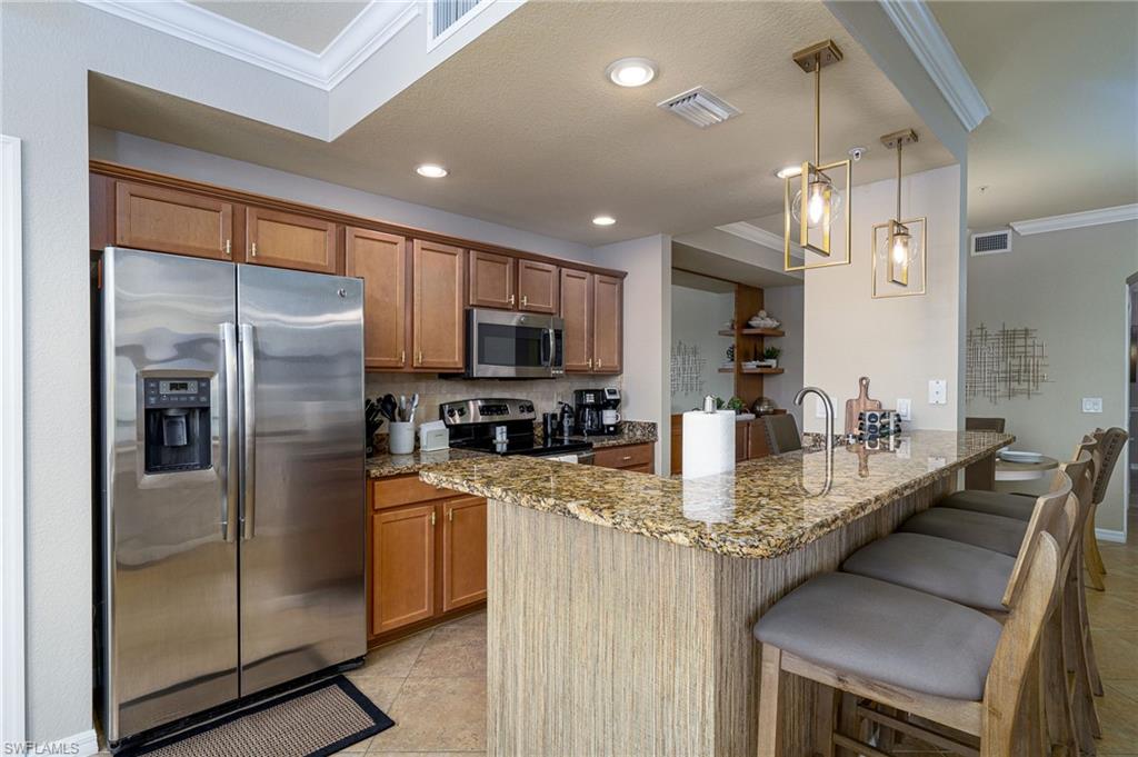 BONITA NATIONAL GOLF AND COUNTRY CLUB - Residential Lease