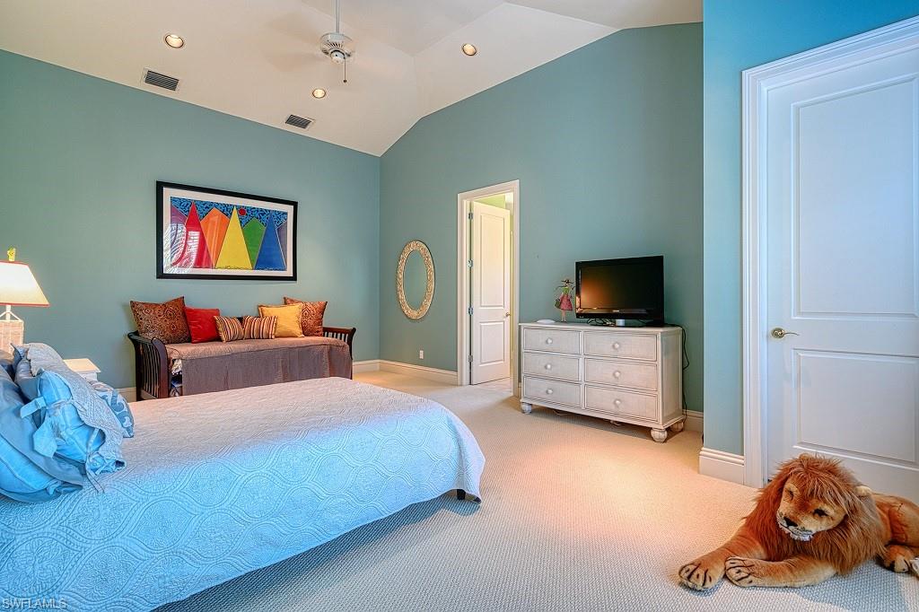 MARINA POINTE - Residential