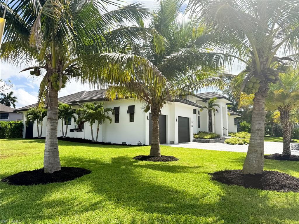 MARCO BEACH - Residential