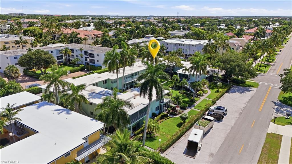 GARDEN COURT - Residential