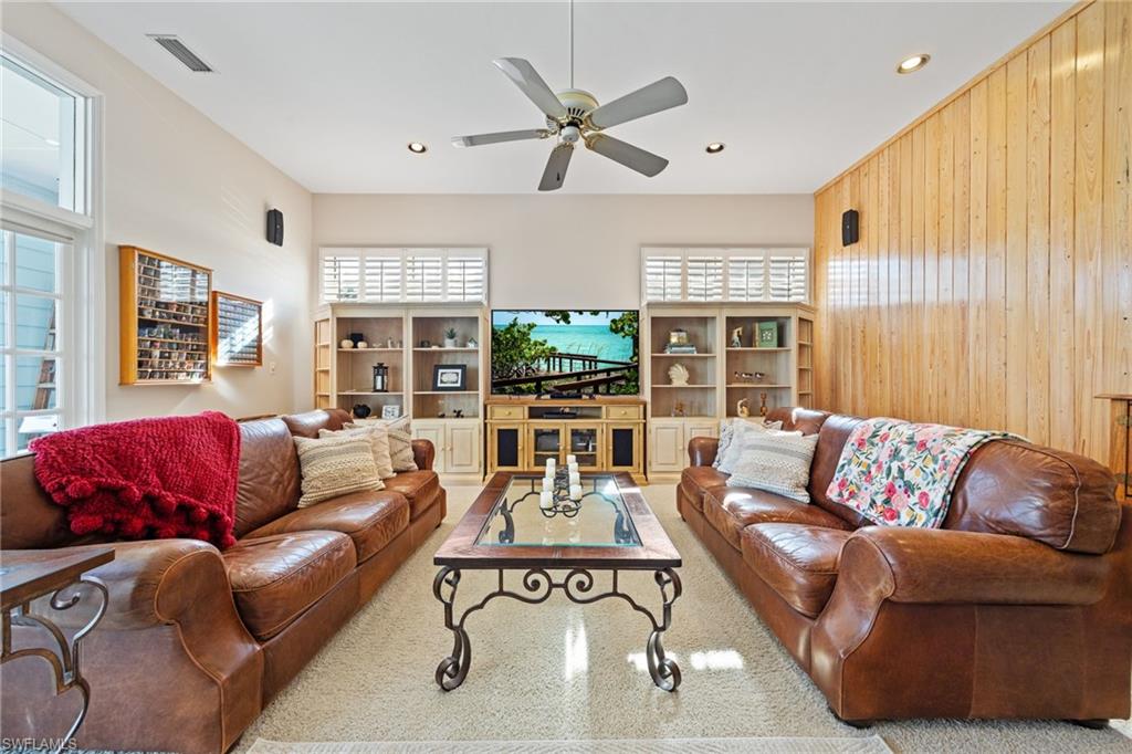 RIDGEWOOD - Residential