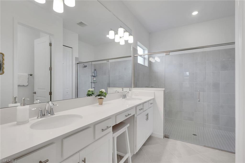 THE NATIONAL GOLF & COUNTRY CLUB AT AVE MARIA - Residential