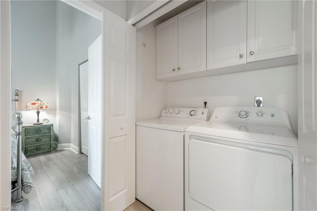 WINDSOR PLACE - Residential