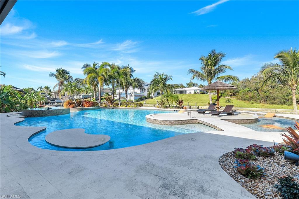 MARCO ISLAND - Residential
