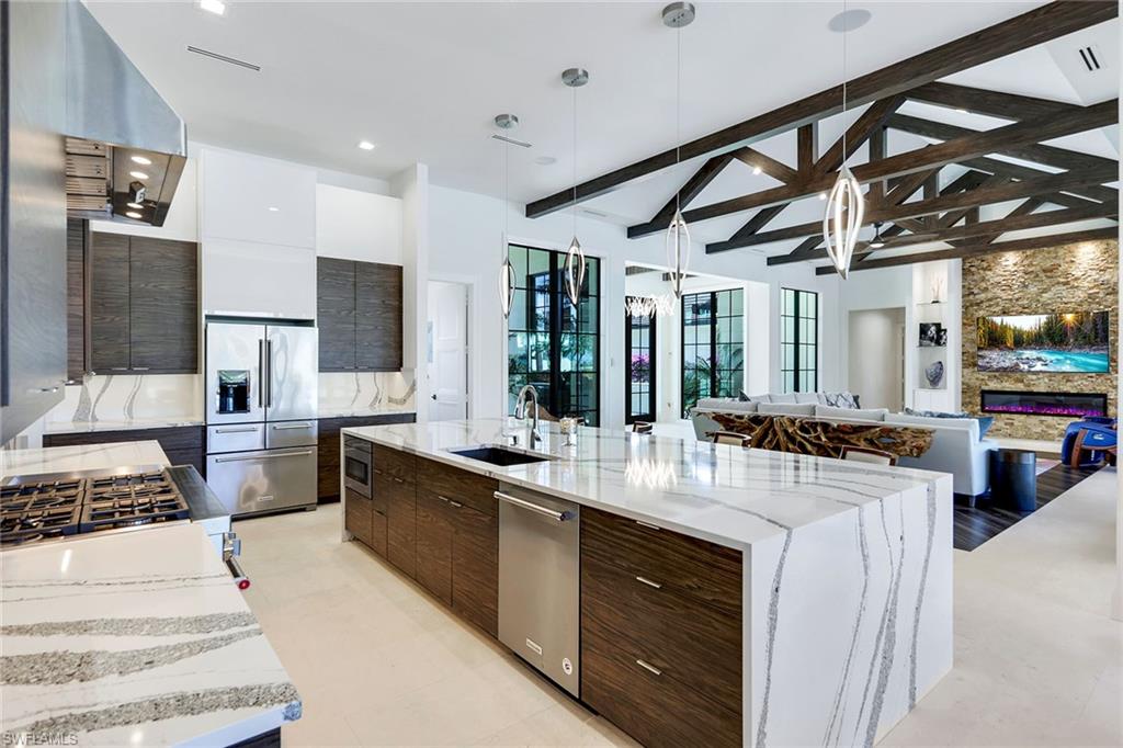 MARCO ISLAND - Residential