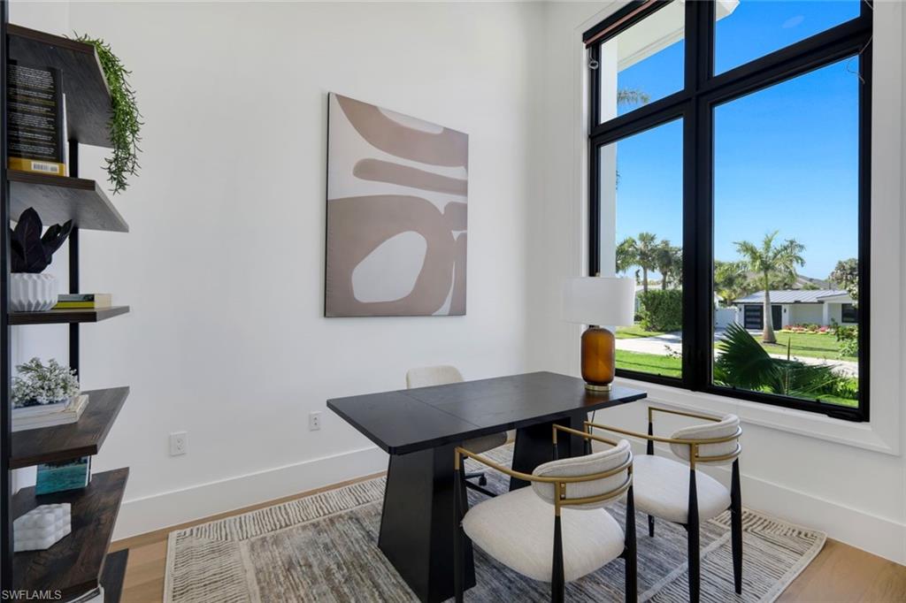 LAKE PARK - Residential