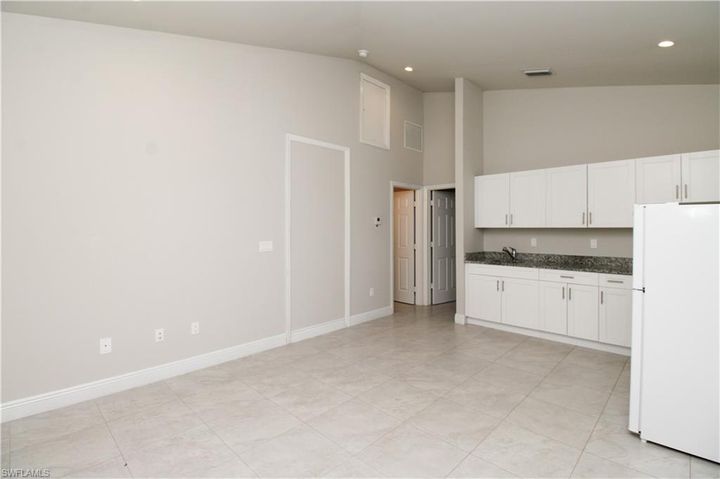 GOLDEN GATE CITY - Residential Lease