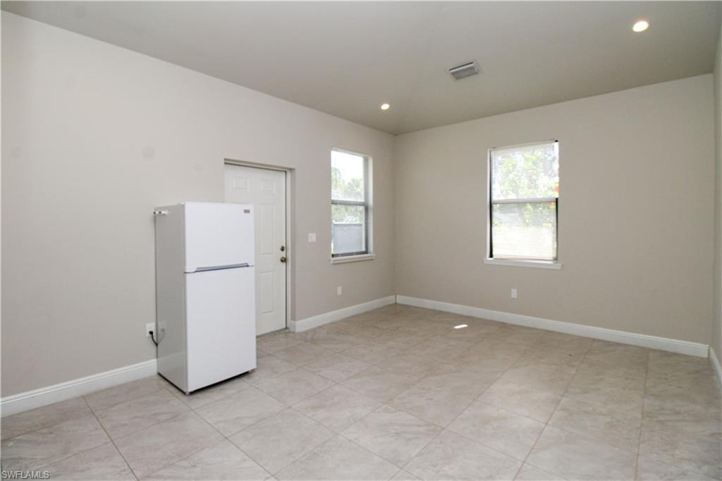 GOLDEN GATE CITY - Residential Lease