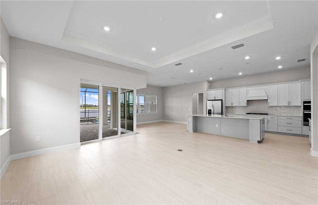 DEL WEBB OAK CREEK - Residential